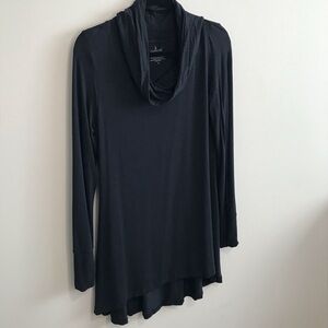 Cuddle Duds Black Long Sleeve Cowel neck shirt - Size Medium